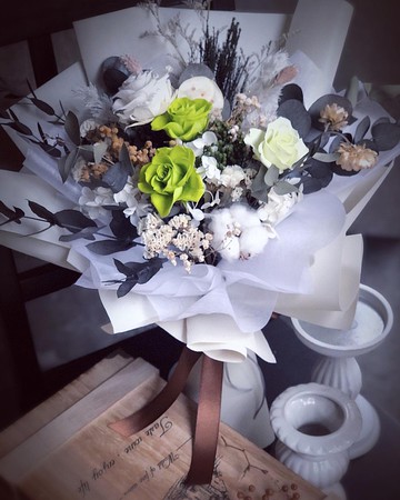 不凋花永生花束/告白花束/求婚花束/生日禮物/拍攝道具