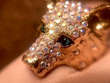 靈犬造型水鑽戒