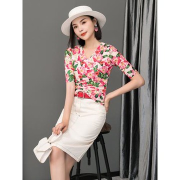 短款上衣女2025春季新款交叉打底衫小眾設計感獨特印花網紗v領t恤