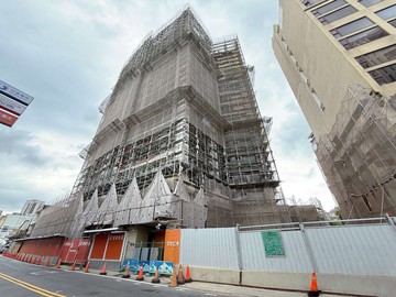 本區最超值遠百商圈鴻奕世紀享大四房平車｜新竹縣竹北市嘉興路