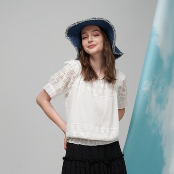 CLL巧玲瓏 優雅蕾絲荷葉領上衣 2193117