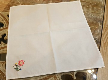 小花全手工刺繡餐巾
