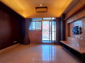 捷運中山景觀兩房有車位｜台北市中山區長春路