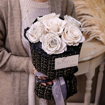 【遇見恆久】經典款6朵厄瓜多玫瑰小香花束