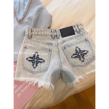 做舊水洗刺繡毛邊牛仔短褲女夏2025新款高腰直筒甜酷辣妹a字熱褲