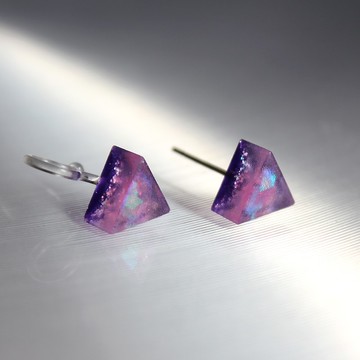 三角小耳環 / 熠熠螢粉 / 單隻