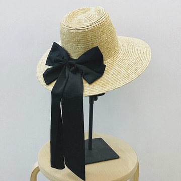 歐美風蝴蝶結飄帶優雅復古百搭麥草禮帽女夏天海邊沙灘防曬遮陽帽1入