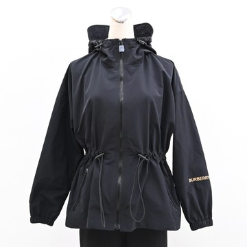 BURBERRY 8113654 腰部抽繩連帽防風夾克外套.黑