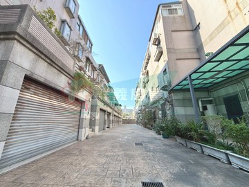 沙鹿靜宜商圈優質別墅｜台中市沙鹿區鎮南路二段