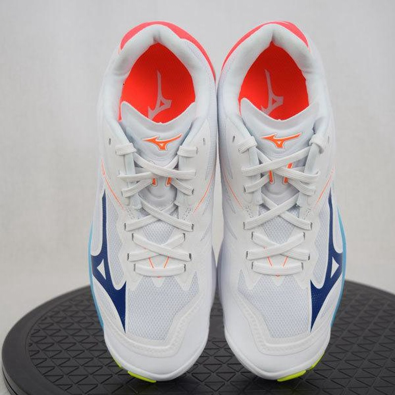 ミズノ MIZUNO バレーボールシューズ ウエーブライトニングZ6