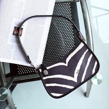 COACH CM514 Swinger 斑馬紋印花皮革單肩包.黑白