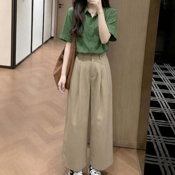 套裝 上衣 闊腿褲 長褲 S-2XL 新款獨特絕美氣質綠色襯衫卡其色闊腿褲套裝-18285.胖胖美依