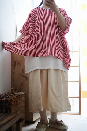 歪歪的紅線超寬版四方衣