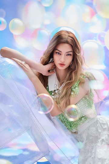 白葡萄綠格紋上衣