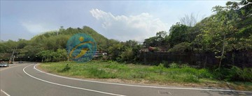 六龜臨美濃14米路上大面寬農地｜高雄市六龜區新寮段