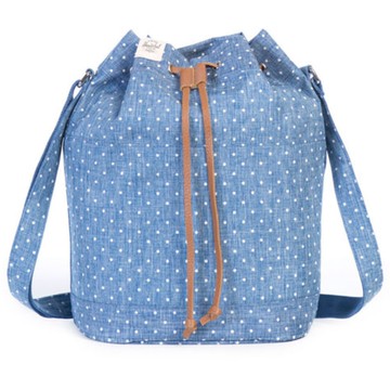 Herschel Carlow Women 水藍 Limoges 藍色 白點點 帆布 皮革束口 側背包 圓筒包 現貨