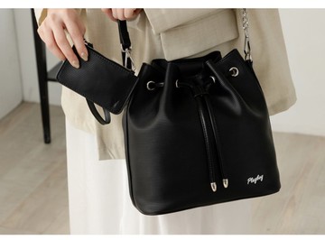 PLAYBOY - 水桶包 Simplicity系列 - 黑色 - 送可拆式零錢包