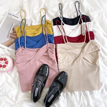 『現貨馬上出+』RENA純欲風性感V領交叉扭結設計感百搭純色外穿針織吊帶小背心【R19928】