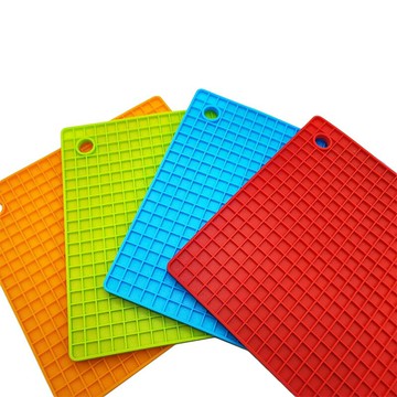 【珍愛頌】A037 方形矽膠隔熱墊 耐熱墊 餐墊 鍋墊 止滑墊 防燙墊 野餐墊 矽膠墊 烤肉墊 野炊 露營 登山 餐桌墊