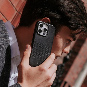 磁吸壓紋皮革手機殼 iPhone 16系列 — 渡鴉黑