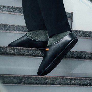 日本朝倉商会。放鬆麵包鞋