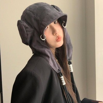 精選好物🌈復古廢土冷酷帽檐護耳帽子雷鋒2025保暖新款條絨雙環休閒百搭