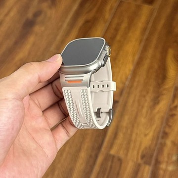 機械風 經典穿扣 運動錶帶 替換錶帶 適用 Apple Watch S11 S10 9 8 42mm 46mm 蘋果錶帶