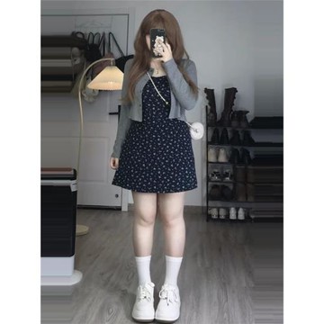 大碼碎花吊帶短裙女夏季胖mm顯瘦小個子法式桔梗約會慵懶連衣裙