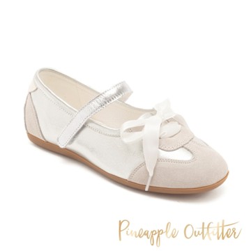 Pineapple Outfitter-芭蕾感蝴蝶綁帶娃娃鞋 KARRO-銀色