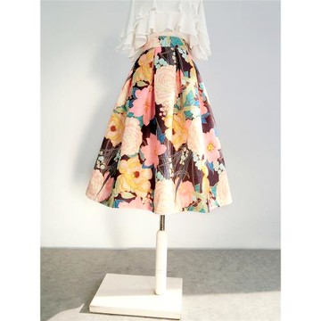 子未伊 原創新款早春傘裙不撞衫高腰裙赫本風大花裙遮跨顯瘦秋冬