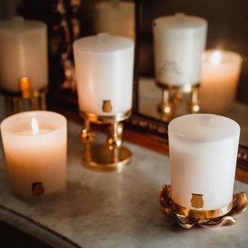 Cire Trudon 雪花石皮革與菸草