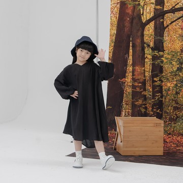 童裝 親子系列 V領皺皺緹花澎袖洋裝 M/L/XL