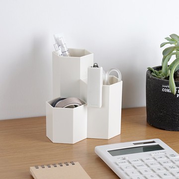 筆筒北歐菱形ins辦公室多功能簡約個性創意可愛化妝刷化妝收納桶1入