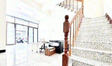 ★ 圓通南路發財金樓店1+2樓 ★｜台中市潭子區圓通南路