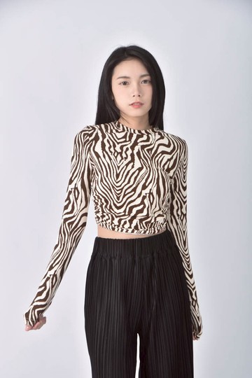 (XS（含）以下) shein美背棕色長袖上衣