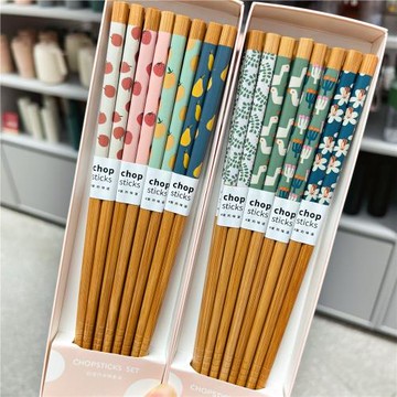日式小清新印花竹木筷子防滑防霉筷子套裝家用情侶一人一筷8雙裝