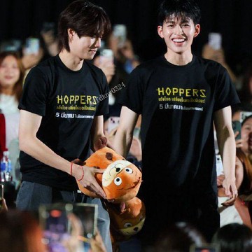 台灣發貨 HOPPERS周邊 狸想世界短袖T恤 男女同款上衣 陳普明pondphuwin同款 黑色短袖T恤 上衣 男裝