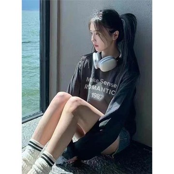 明星白鹿同款2025秋季韓版女裝新款黑色長袖t恤寬松慵懶風上衣服