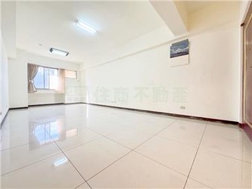 台北新富地寬敞4房車｜桃園市蘆竹區洛陽街