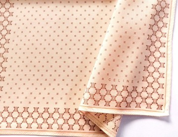 Celine 復古手帕 單色圖騰 暖米色 口袋巾 21 x 21 英吋