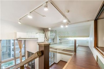 華山官邸明亮美宅（附車位）｜台北市中山區長安東路一段