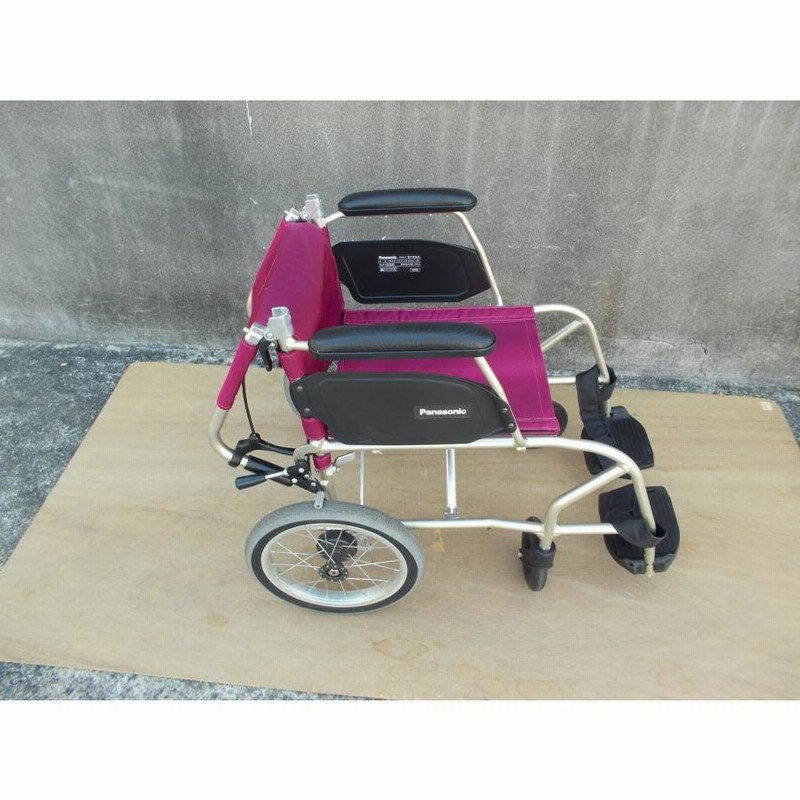 車椅子 ライクルR多機能タイプ 介助式 ノーパンクタイヤ