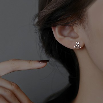 925純銀小剪刀耳釘女2021年新款潮耳環叉叉幾何個性2022夏季耳飾