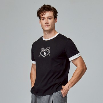 moz瑞典 駝鹿 瑞典之心 舒適柔棉 100%純棉短T-袖口反摺刺繡-經典黑(亞洲版)男款