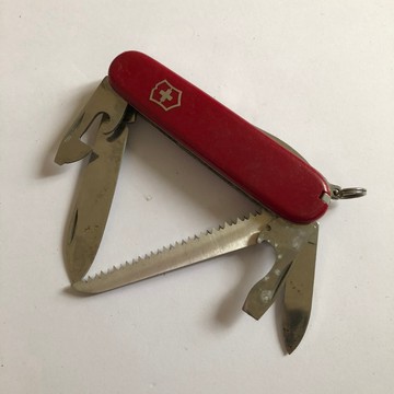 [沐沐屋] Victorinox 維氏 Hiker 健行者 13用瑞士刀