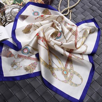 上海速發真絲絲巾圍巾女秋冬薄女小方巾百搭發帶領巾 送禮禮品