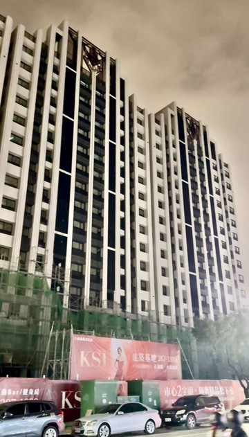 恩芸專任｜高雄【大昌商圈】樹梢三房平車｜高雄市三民區覺民路