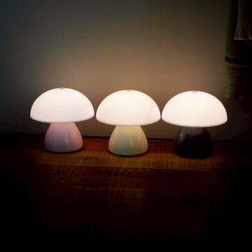 🎅聖誕禮物🌲本月新品【UD LAB】蘑菇造型充電式兩段光源拍拍小桌燈 四色售 CB-H04004