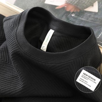 男人應該有件美式復古貼布情侶裝