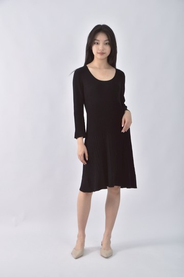 (M) h m質感圓領黑色洋裝
